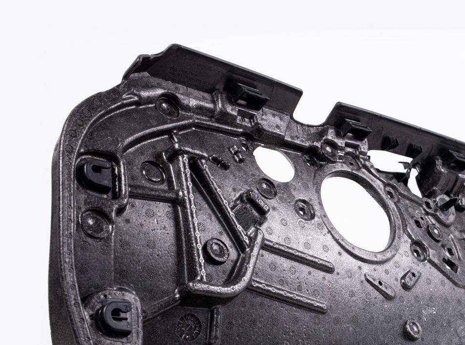 Pannello porta BMW i8 realizzato in ARPRO